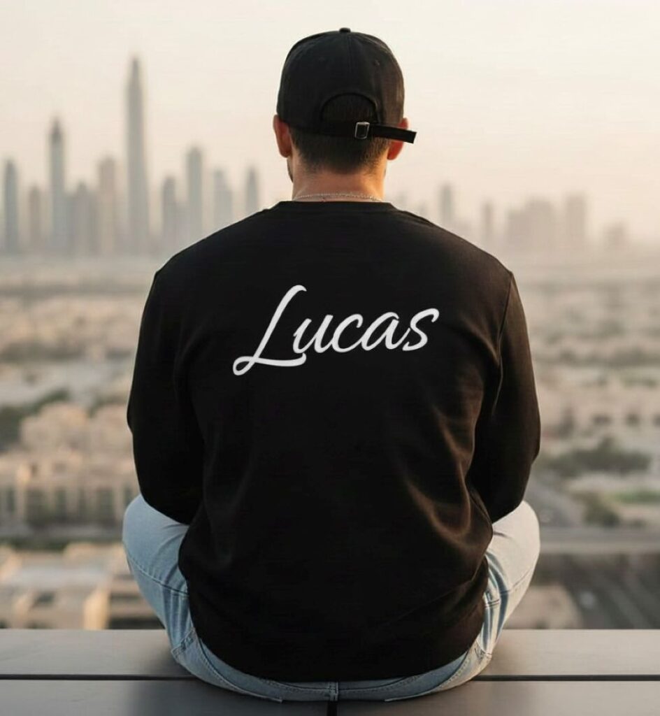 05F8B9EA A5AB 497C 84FD 52DC0229DC2C 944x1024